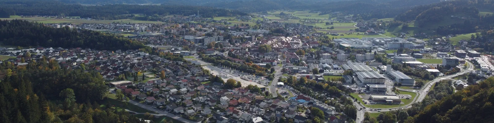 Zračni pogled na Slovenj Gradec